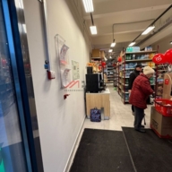 Продажа торгового помещения с сетевыми арендаторами 