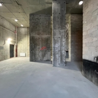 Продажа торгового помещения в новом доме 