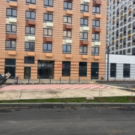 Продажа торгового помещения в ЖК "Амурский Парк"