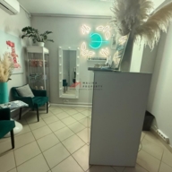 Продажа нежилого помещения с арендаторами 