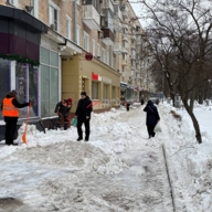 Продажа помещения с арендатором на Люсиновской улице 