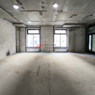 Продажа коммерческого помещения в новом доме