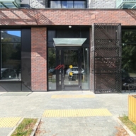 Аренда торгового помещения в новом доме 