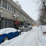 Продажа торгового помещения с арендатором Винлаб