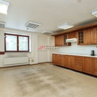 Продажа торгового помещения с супермаркетом Дикси