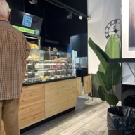 Продажа помещения с арендатором Буханка в ЖК «Новые Ватутинки, мкр. Десна»