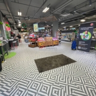 Продажа торгового центра заполненного арендаторами