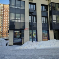 Продажа торгового помещения с арендатором "Винлаб" 