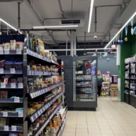 Продажа торгового помещения с арендаторами в БЦ "WeStar"