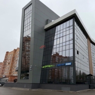 Продажа торгового помещения с арендаторами в БЦ "WeStar"