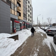 Продажа помещения с арендатором Красное и Белое