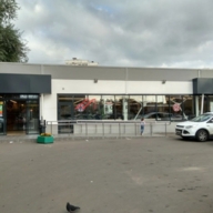 Продажа торгового здания с супермаркетом ДА