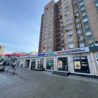 Продажа помещения с арендатором на 1-й линии