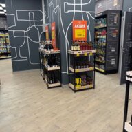Продажа помещения с магазином "Винлаб" на Коровинском шоссе