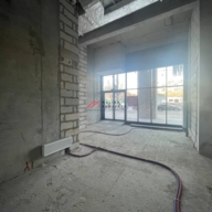 Аренда торгового помещения в ЖК "EVER-2". 1-я линия