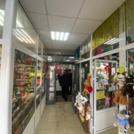 Продажа торгового здания с арендаторами в Апрелевке