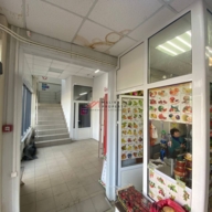 Продажа торгового здания с арендаторами в Апрелевке