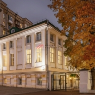 Продажа представительского особняка на Земляном Валу