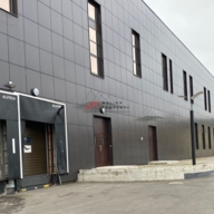 Продажа двух торгово-офисных центров в поселке "Малаховское озеро" 