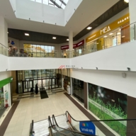 Продажа двух торгово-офисных центров в поселке "Малаховское озеро" 