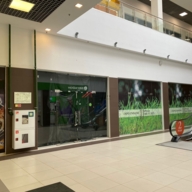 Продажа двух торгово-офисных центров в поселке "Малаховское озеро" 