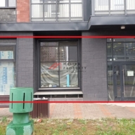 Аренда торгового помещения в новом доме 