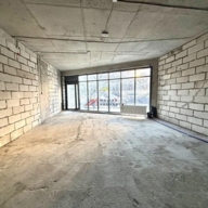 Продажа помещения на въезде в ЖК "Спутник"