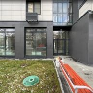 Аренда торгового помещения в новом доме 