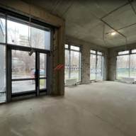 Аренда торгового помещения в новом доме 