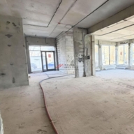 Продажа торгового помещения в  ЖК "Лучи"