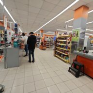 Продажа торгового помещения с арендатором Дикси 