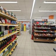 Продажа торгового помещения с арендатором Дикси 