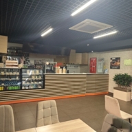 Продажа торгового помещения с арендаторами