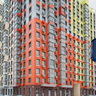 Продажа помещения с арендаторами в ЖК "Цветочные поляны"