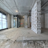 Продажа торгового помещения в новом доме