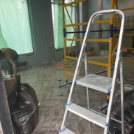 Продажа помещение с арендаторами в ЖК "Середневский Лес" 