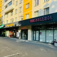 Аренда торгового помещения в плотном спальнике 