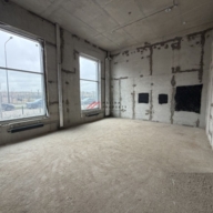 Продажа торгового помещения в ЖК "Зелёный парк" 