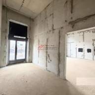 Продажа торгового помещения в ЖК "Зелёный парк" 