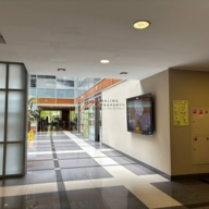 Продажа торгового помещения с арендатором в БЦ "Барклай плаза"