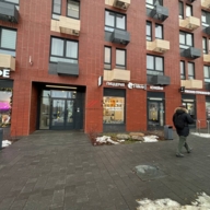 Аренда помещения с арендатором в ЖК "Ильинские Луга" 