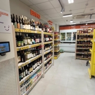 Продажа торгового помещения с магазином "Дикси"
