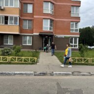 Продажа углового помещения с магазином Винлаб