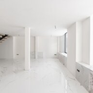 Продажа торгового помещения в ЖК "Римского-Корсакова" 