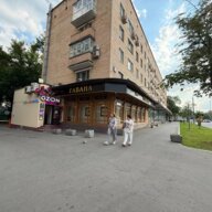 Продажа торгового помещения с сетевыми арендаторами 