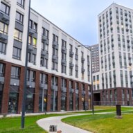 Продажа помещения с арендатором "Строймаг" в ЖК Лучи
