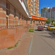 Аренда торгового помещения у метро Раменки