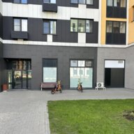 Аренда торгового помещения в жилом комплексе Лучи