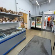 Продажа помещения с арендаторами в ЖК "Бунинские Луга"