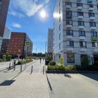 Продажа помещения с арендаторами в ЖК "Бунинские Луга"